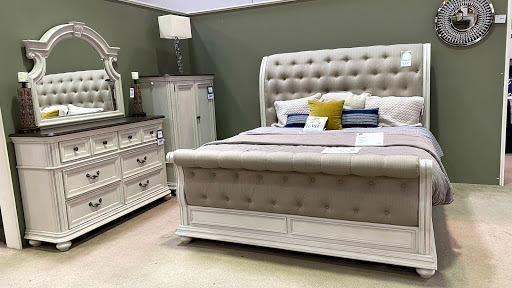 Furniture Store «Value City Furniture», reviews and photos, 3355 Mall Loop Dr, Joliet, IL 60431, USA