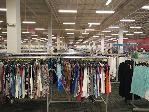 Clothing Store «Burlington Coat Factory», reviews and photos, 30 W Rand Rd, Arlington Heights, IL 60004, USA