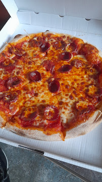 Plats et boissons du 🍕 Pizza Moh - Pizzeria Fougeraise - Pâte à Pizza Maison - A emporter et en livraison à Fougères - n°3