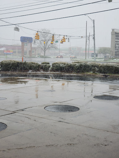 Thorntons, 4015 E 82nd St, Indianapolis, IN 46250, USA, 