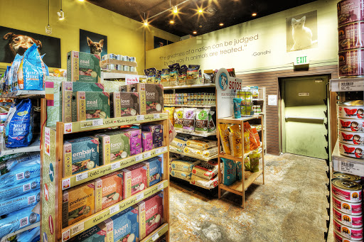 Pet Supply Store «The Urban Pet», reviews and photos, 7515 Beverly Blvd, Los Angeles, CA 90036, USA
