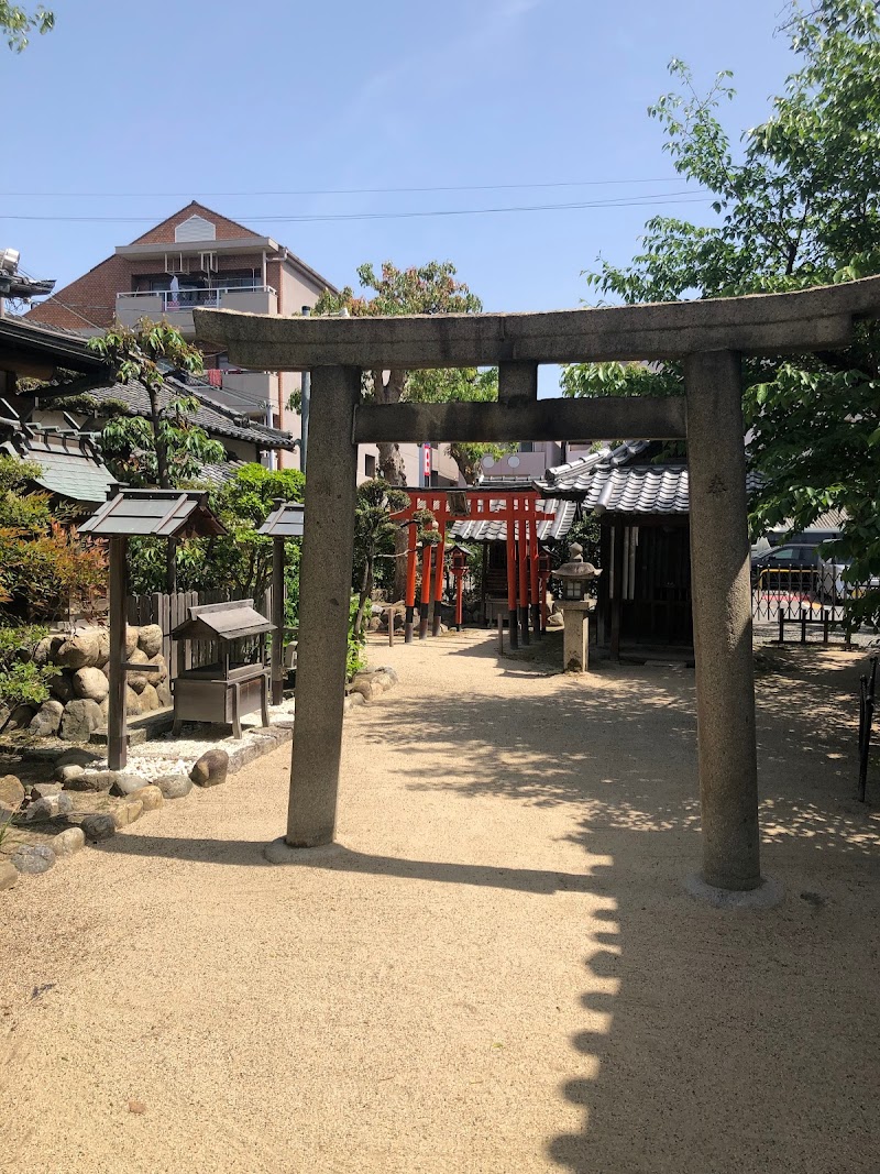 大宮境内 日天社