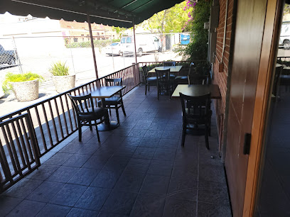 Livingstone,s Restaurant & Pub - 831 E Fern Ave, Fresno, CA 93728
