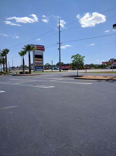 Pet Supply Store «Pet Supermarket», reviews and photos, 800 Sebring Square.., Sebring, FL 33870, USA