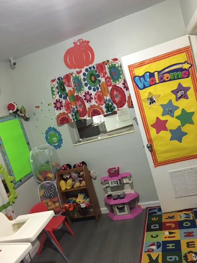 Day Care Center «Little Dolphin Day Care Center», reviews and photos, 1575 NE 205th St, Miami, FL 33179, USA