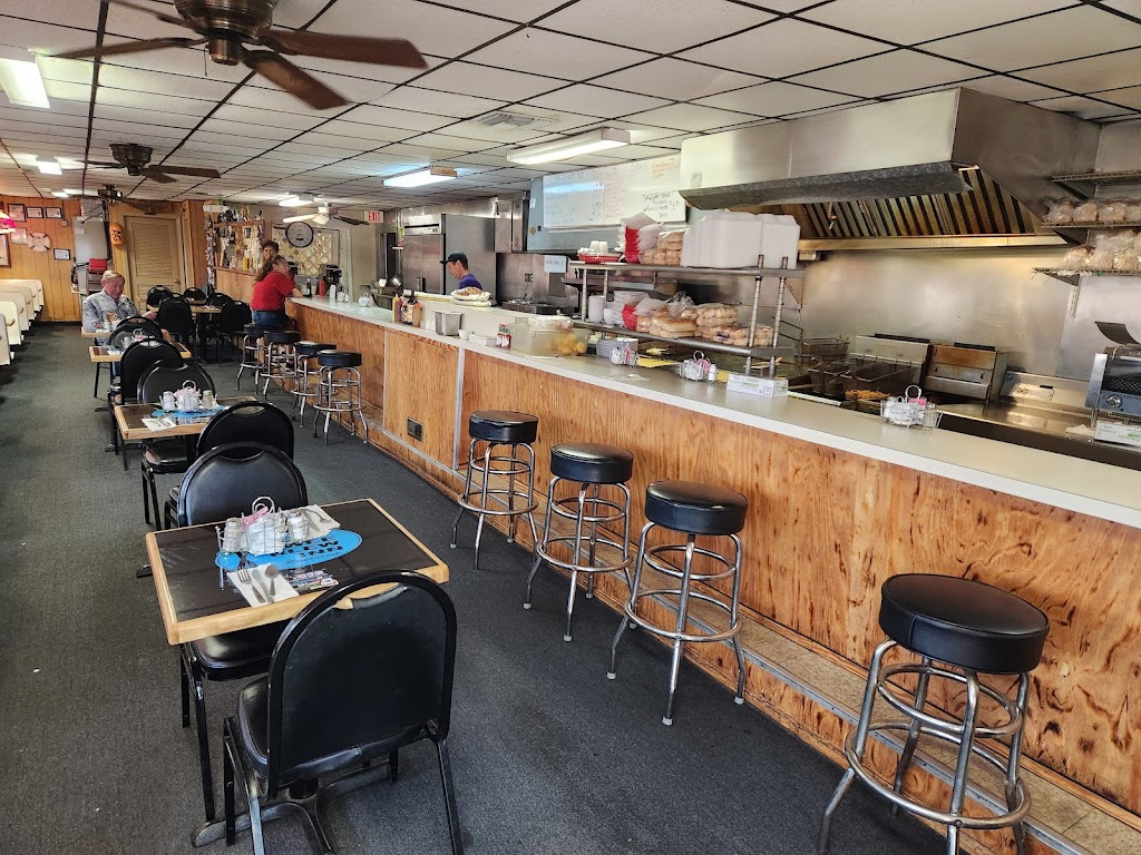 Wee Blew Inn Restaurant 34292