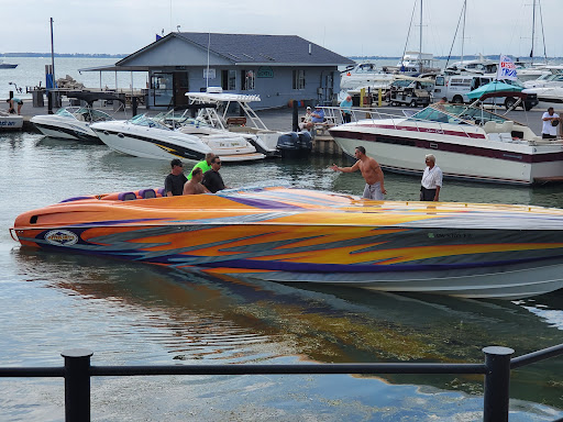 Bar & Grill «The Casino», reviews and photos, 104 Division St, Kelleys Island, OH 43438, USA