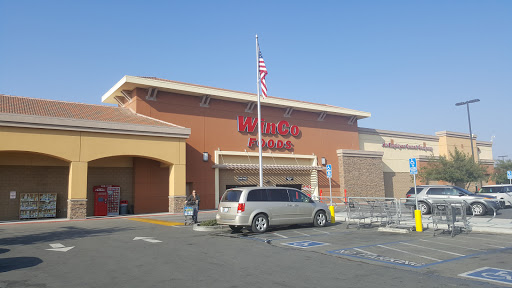 Supermarket «WinCo Foods», reviews and photos, 6801 Panama Ln, Bakersfield, CA 93313, USA