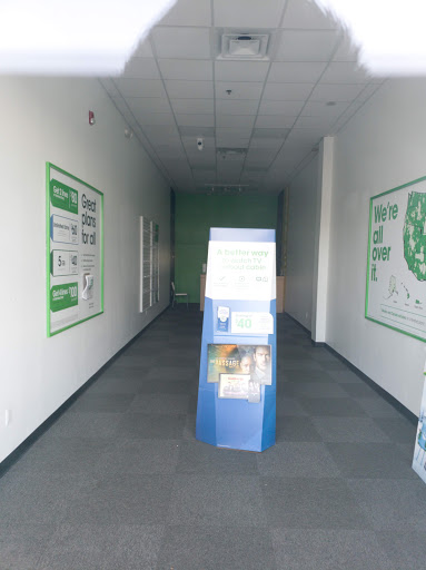 Cell Phone Store «Cricket Wireless Authorized Retailer», reviews and photos, 184 Merritts Rd b, Farmingdale, NY 11735, USA