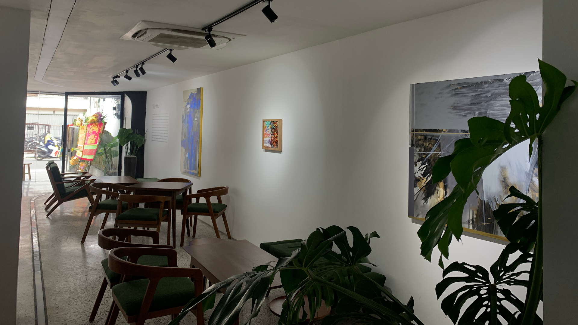 Kukira Coffee & Art Space Photo