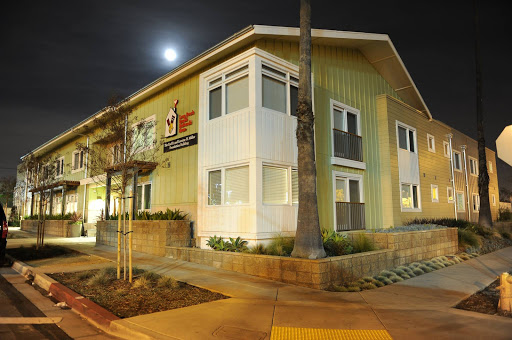 Long Beach Ronald McDonald House, 500 E 27th St, Long Beach, CA 90806, Non-Profit Organization