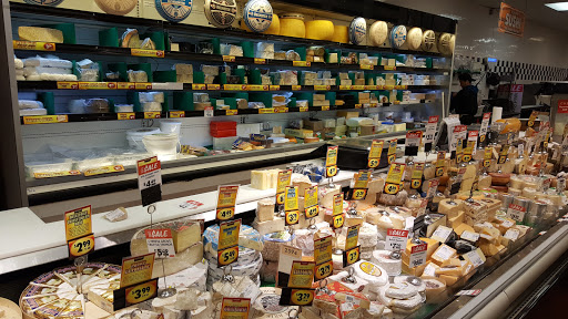 Supermarket «Fairway Market Paramus», reviews and photos, 30 E Ridgewood Ave, Paramus, NJ 07652, USA