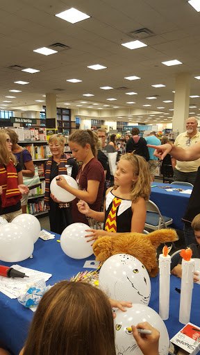 Book Store «Barnes & Noble», reviews and photos, 2540 Futura Park Way, Plainfield, IN 46168, USA