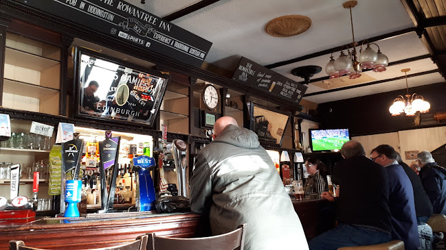 Reviews of Rowantree Inn in Glasgow - Pub