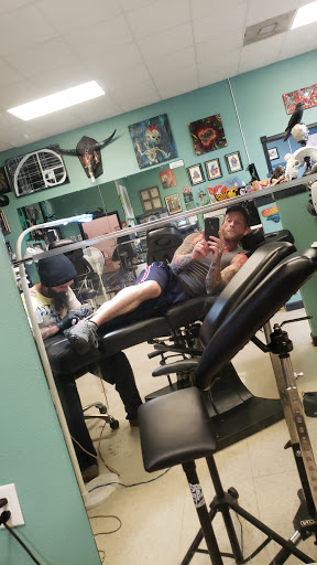 Tattoo Shop «Wicked Parrot Tattoo», reviews and photos, 1085 Colington Rd, Kill Devil Hills, NC 27948, USA
