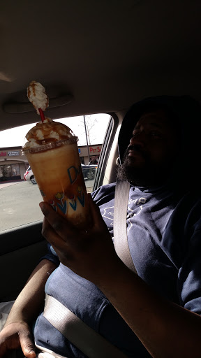 Coffee Shop «Dutch Bros Coffee», reviews and photos, 8552 Madison Ave, Fair Oaks, CA 95628, USA