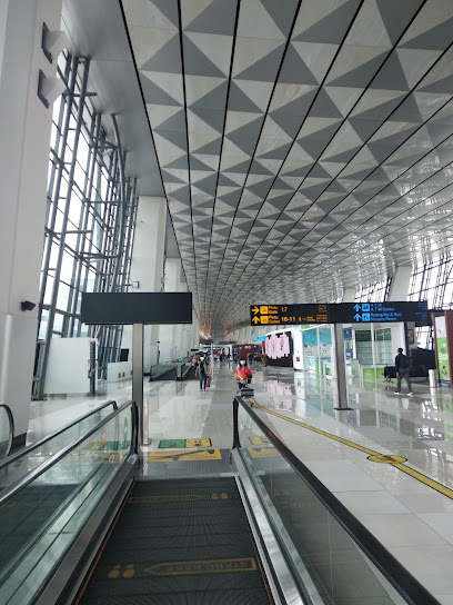 Stasiun Skytrain Terminal 3