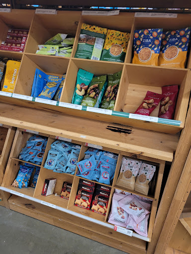 Furniture Store «Cost Plus World Market», reviews and photos, 6160 Ulali Dr, Keizer, OR 97303, USA