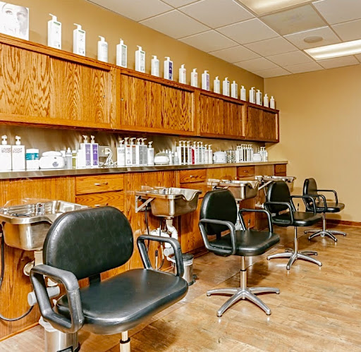 Beauty Salon «Studio B Salon & Spa», reviews and photos, 13710 Pennsylvania Ave, Hagerstown, MD 21742, USA