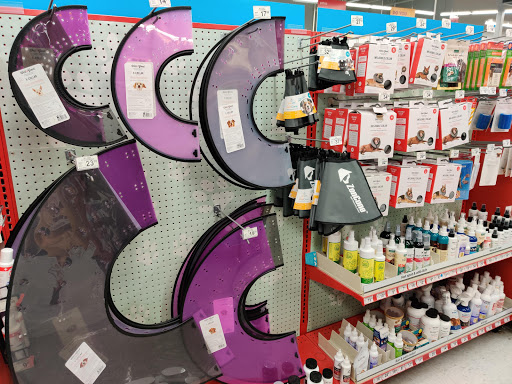 Pet Supply Store «Petco Animal Supplies», reviews and photos, 217 Oak Lee Dr #16, Ranson, WV 25438, USA