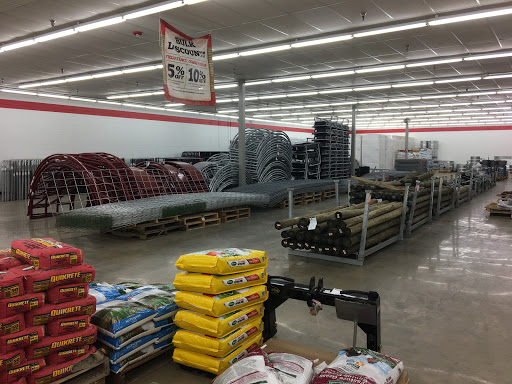 Home Improvement Store «Tractor Supply Co.», reviews and photos, 711 Washington Ave #1b, Chestertown, MD 21620, USA