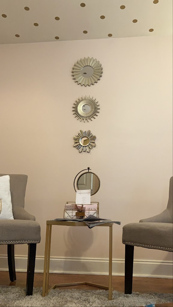 There She Glows' 21230