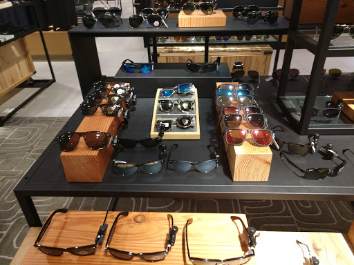 Department Store «Nordstrom at the Americana at Brand», reviews and photos, 102 Caruso Ave, Glendale, CA 91210, USA