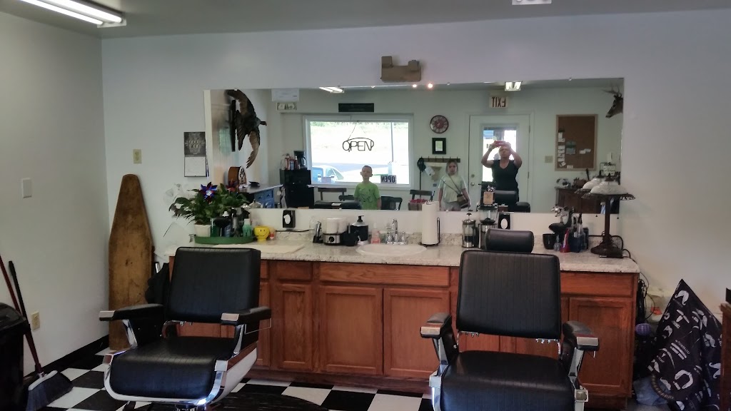 CD's Barber Shop 22602