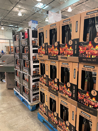 Warehouse store «Costco Wholesale», reviews and photos, 1500 Fitzgerald Ct, Lexington, KY 40509, USA