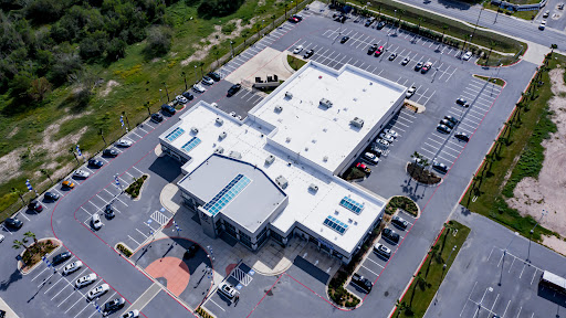 Roofing Contractor «McAllen Valley Roofing Co.», reviews and photos, 107 Calle Del Norte Dr #5c, Laredo, TX 78041, USA