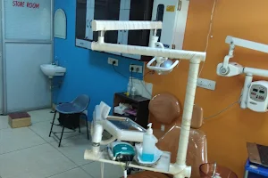 Monalika Dental Paradise image