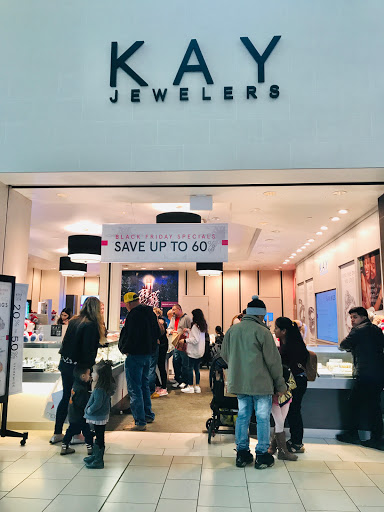 Jewelry Store «Kay Jewelers», reviews and photos, 627 E Shaw Ave, Fresno, CA 93710, USA