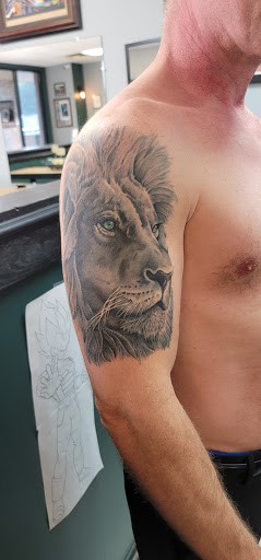 Tattoo Shop «Paragon Tattoos», reviews and photos, 1243 Joe Frank Harris Pkwy SE, Cartersville, GA 30120, USA