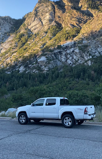 Car Dealer «America Auto Group», reviews and photos, 8360 State St, Sandy, UT 84070, USA