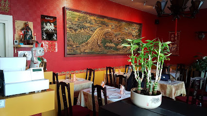 China Palace Restaurant - 31 Rue Legraverend, 35000 Rennes, France