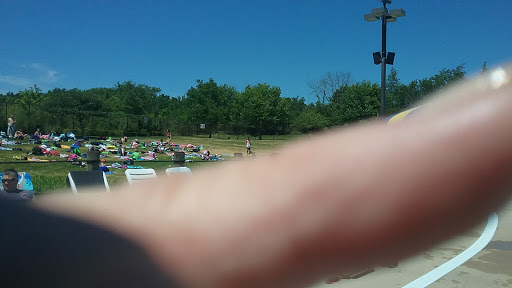 Recreation Center «Rakow Center», reviews and photos, 665 Barrington Ave, Carpentersville, IL 60110, USA