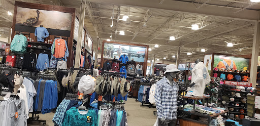 Outdoor Sports Store «Field & Stream», reviews and photos, 870 Walt Whitman Rd Ste B, Melville, NY 11747, USA