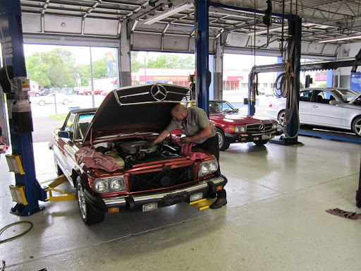 Auto Repair Shop «Stadium Auto Service», reviews and photos, 2405 W Stadium Blvd, Ann Arbor, MI 48103, USA