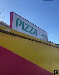 Photos du propriétaire du Pizzas à emporter Pizzeria La Dénicieuse à Alès - n°2