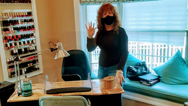 Love Those Nails.... 11776