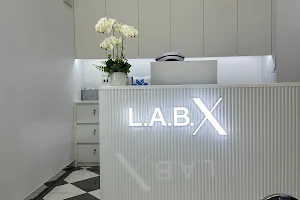 LABX Clinic สาขา Central Westville FL.1 image