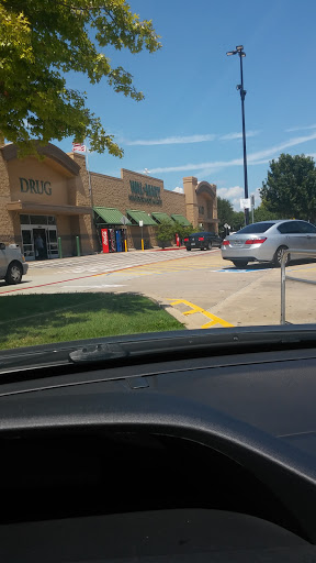 Supermarket «Walmart Neighborhood Market», reviews and photos, 735 W Sublett Rd, Arlington, TX 76017, USA
