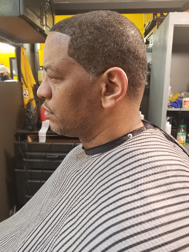 Barber Shop «Tonys Barbershop & Beauty Salon», reviews and photos, 2725 Byron St, Richmond, VA 23223, USA