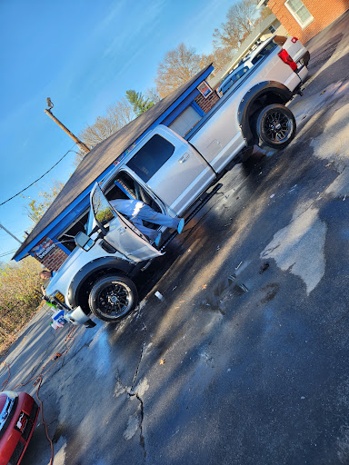 Marty Detailing & Express en Clarksville