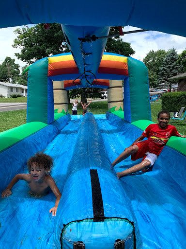 Party Equipment Rental Service «Jolly Jumps of St Louis», reviews and photos, 295 Haas Ln, Fenton, MO 63026, USA