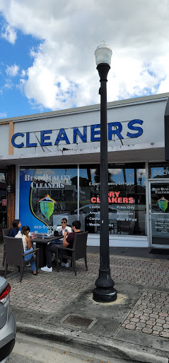 Dry Cleaner «World Best Dry Cleaners», reviews and photos, 2654 Hollywood Blvd, Hollywood, FL 33020, USA