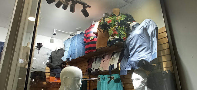 Opiniones de kapama - Tienda de Ropa de hombre - Estación Central en Santiago - Tienda de ropa