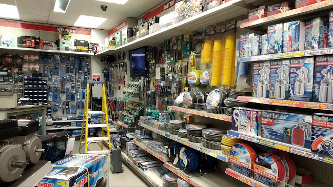 Reviews of Machine Mart Colchester in Colchester - Hardware store