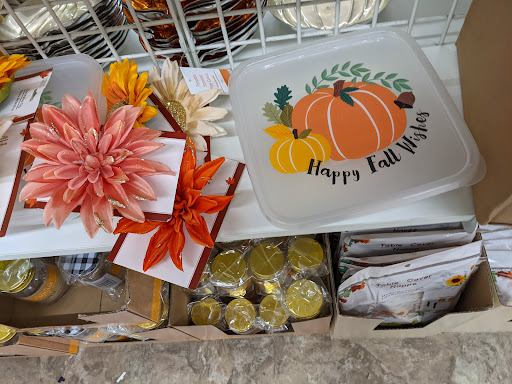 Dollar Store «Dollar Tree», reviews and photos, 1030 Forrest Ave #119, Dover, DE 19904, USA