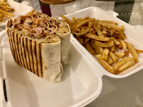 Sandwich au poulet du Restaurant de döner kebab Kebab Tacos ÖndergroÜnd (frites maison) et (viandes halal) à Pontivy - n°2